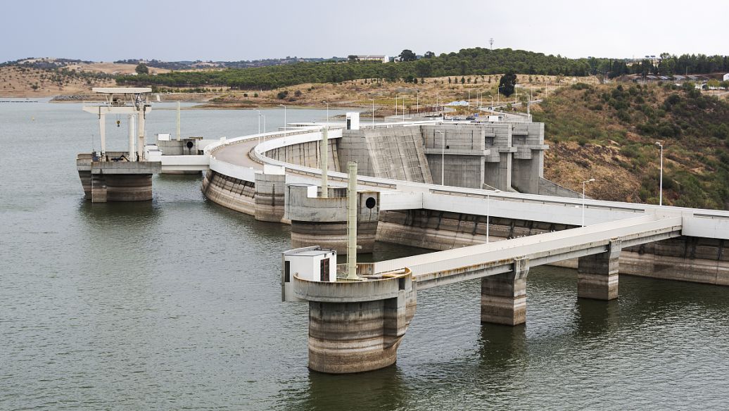 共聚樹脂污水處理泡沫多怎么回事？有什么方法解決？