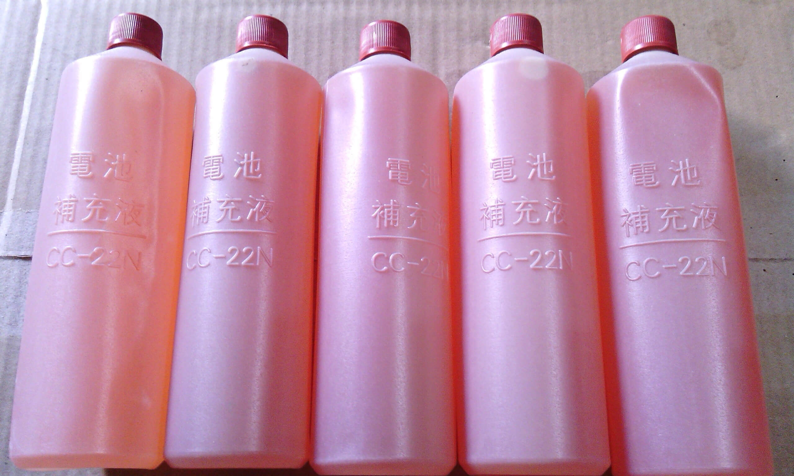 電瓶原液起泡解決方案，泡沫過多會(huì)帶來哪些危害？